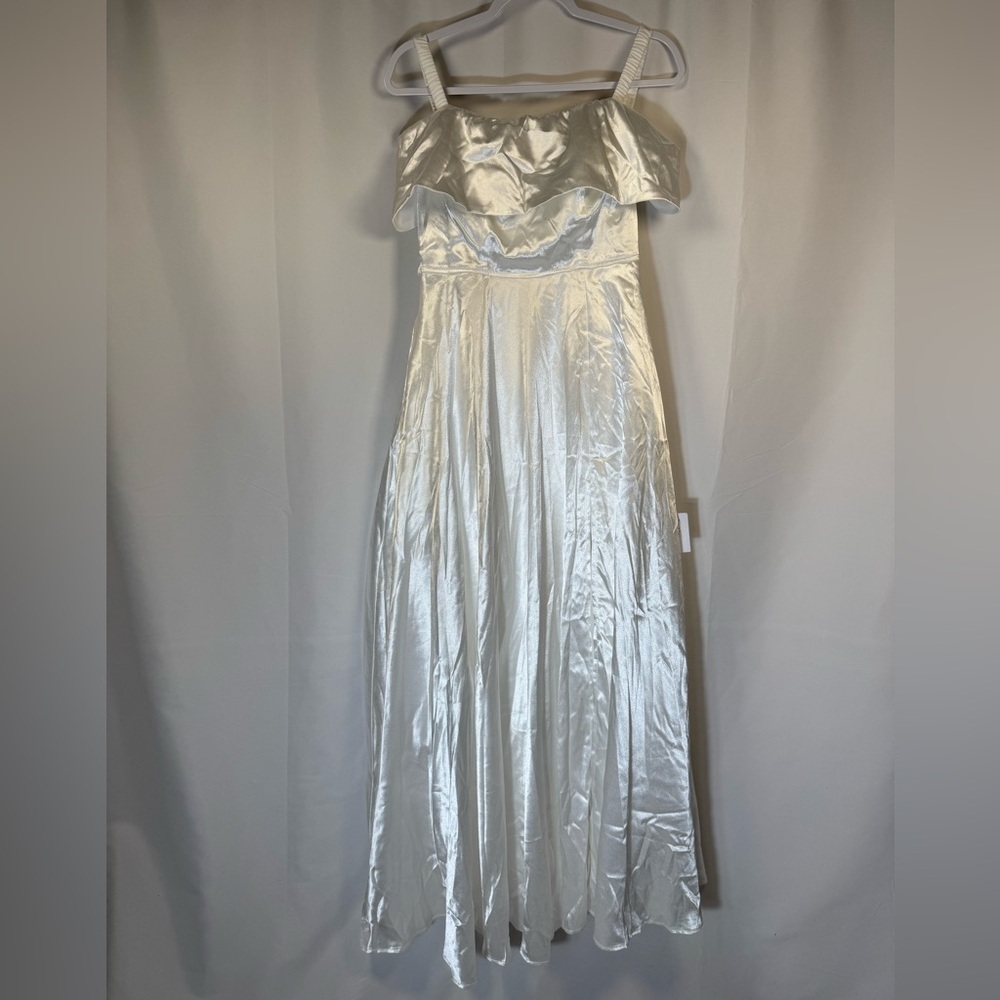 Lulus Greatest Hits White Satin Off-the-Shoulder Maxi Dress M - Picture 2 of 11